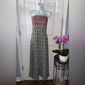 Sleeveless maxi dress size small
